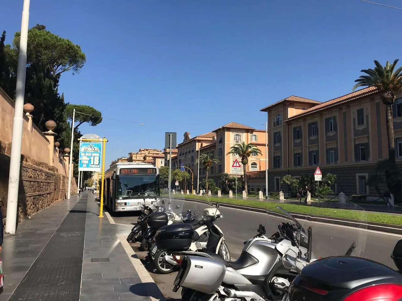** ベッド・アンド・ブレックファスト Di Martino Residence ローマ イタリア