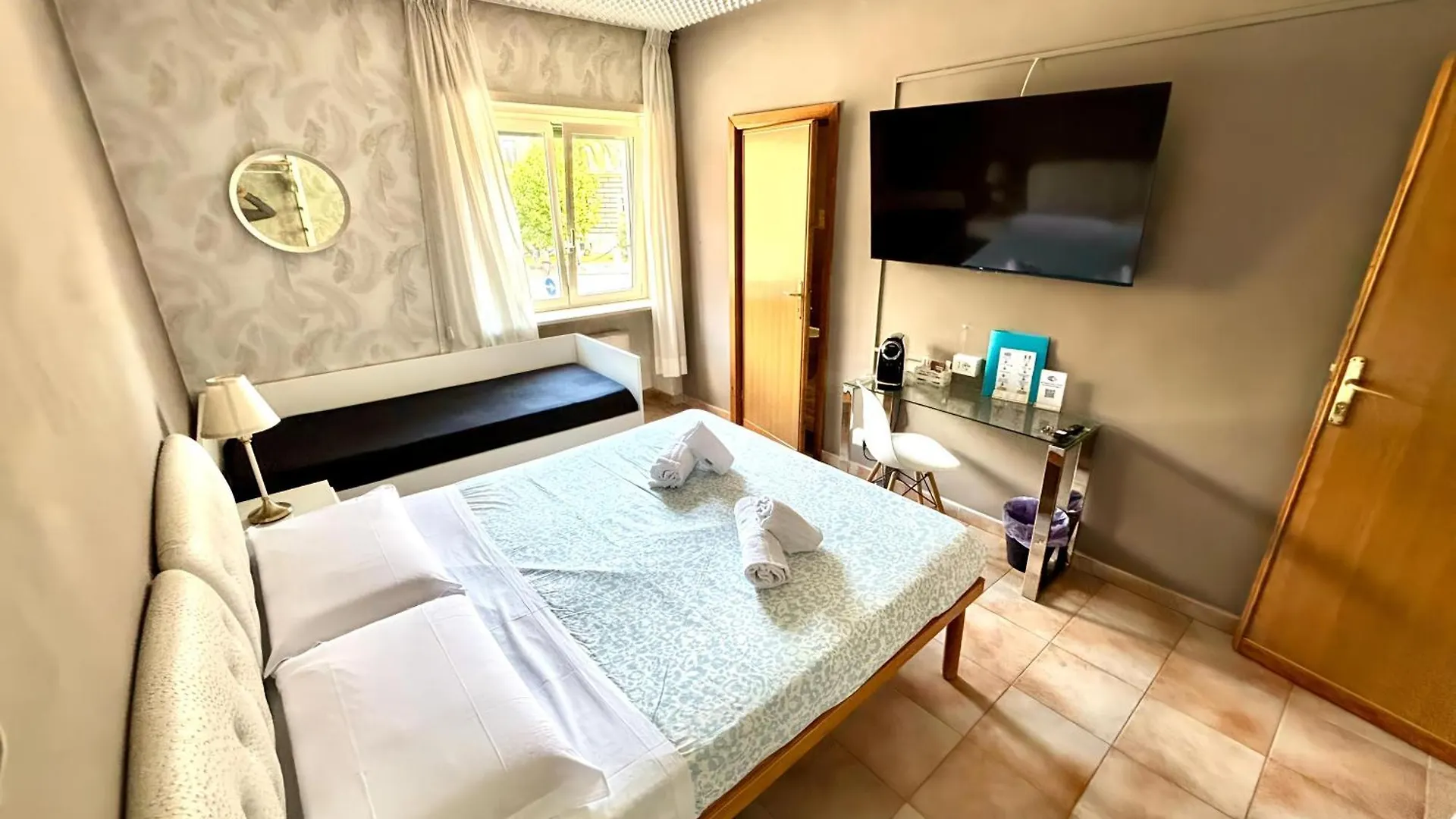 Di Martino Residence Rome 2*,  Italy