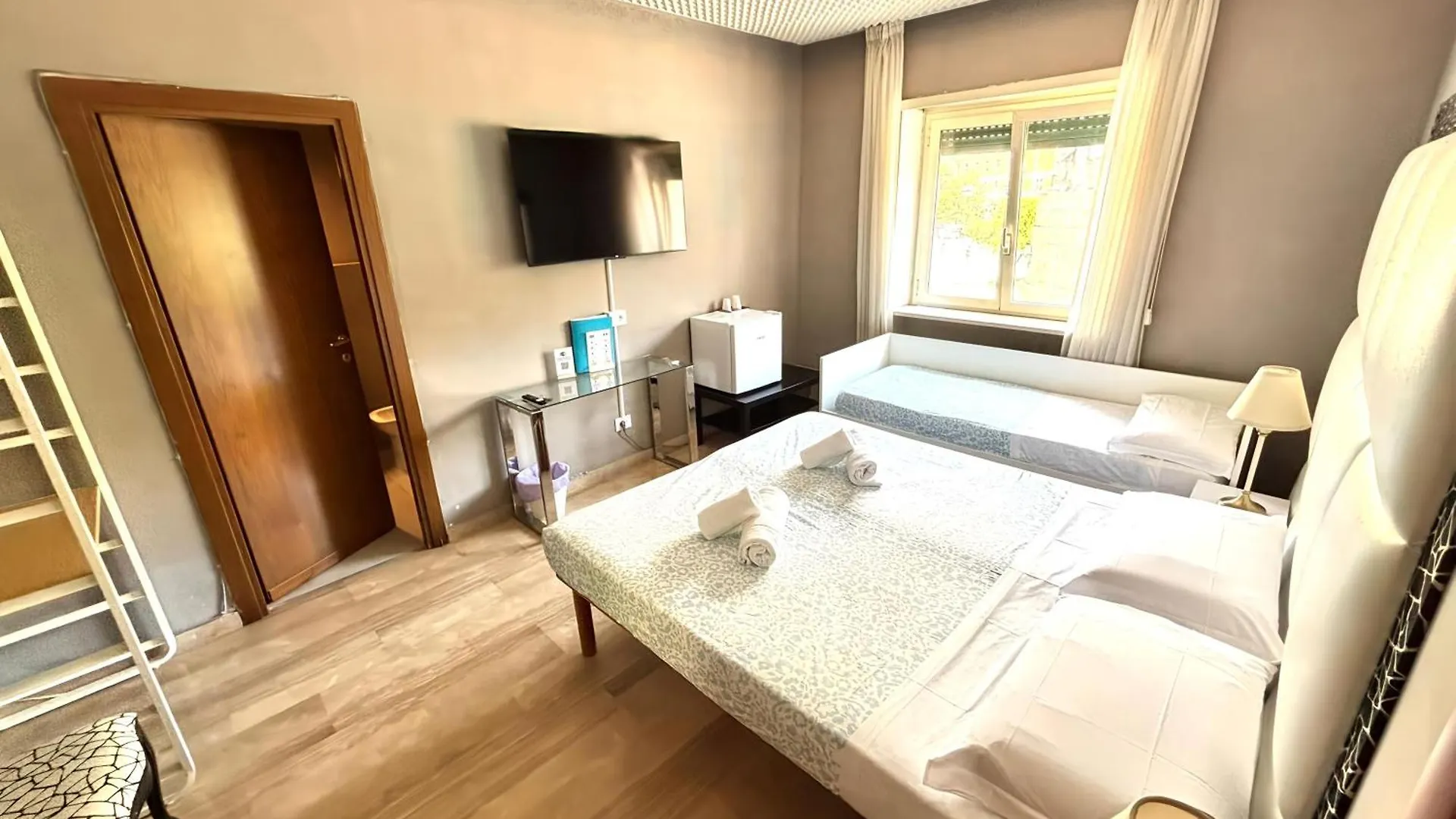 Di Martino Residence Rome 2*,