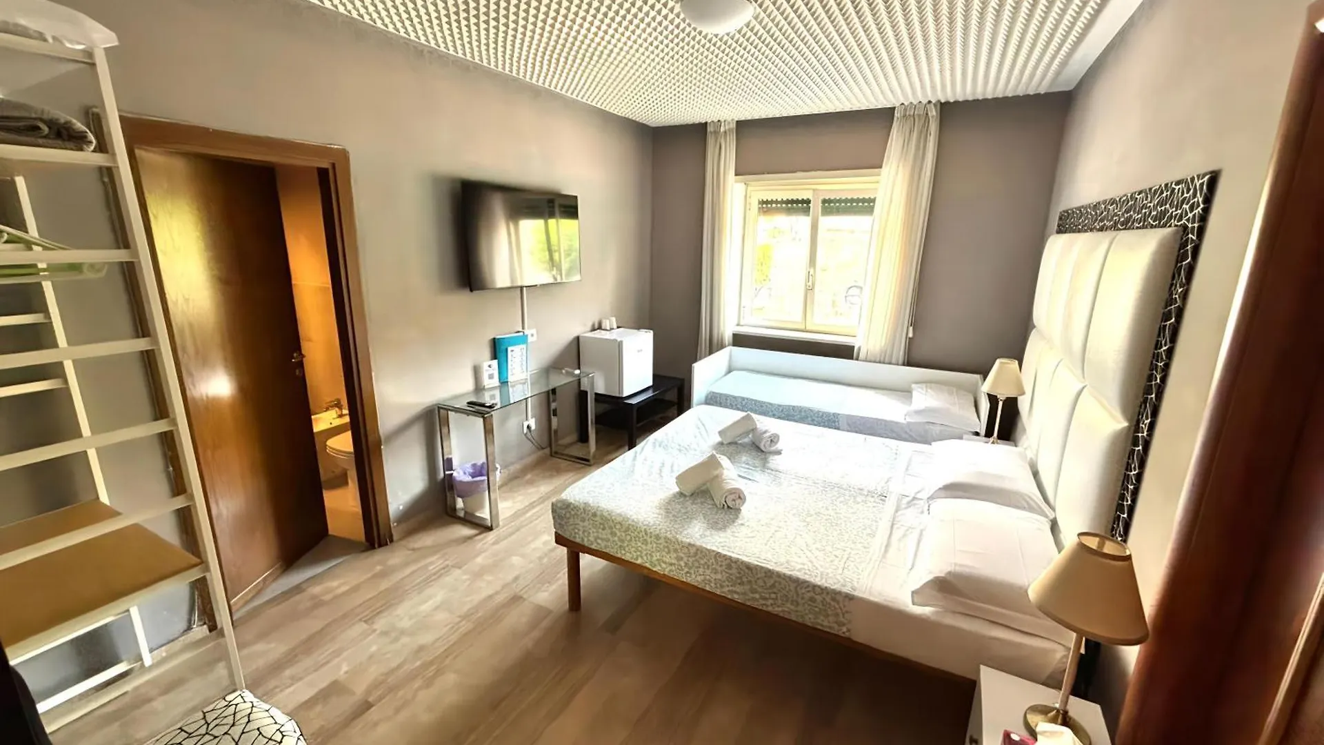 Di Martino Residence Rome Bed & Breakfast